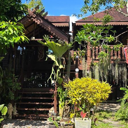 Marin' S Home Thalang Exterior photo