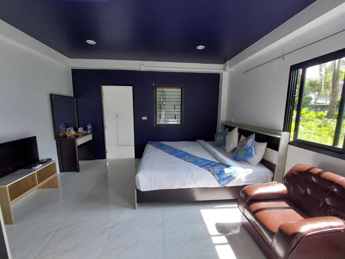 Marin' S Home Thalang Exterior photo